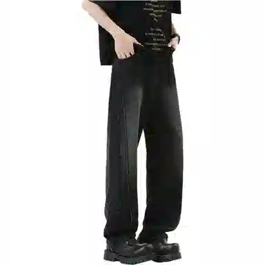 M JEANS STUDIOS 7