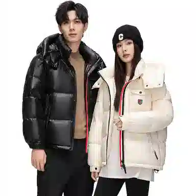 鸭鸭 时尚百搭加厚鸭绒保暖休闲短款连帽羽绒服 男女同款