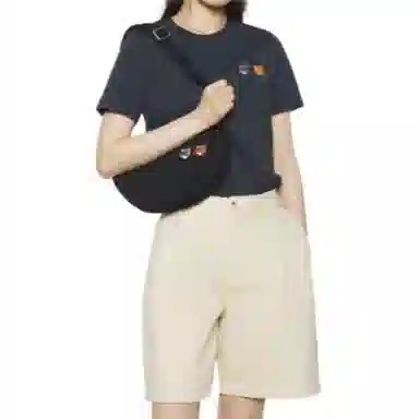 Maison Kitsune SS25 T