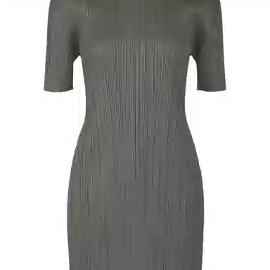 PLEATS PLEASE ISSEY MIYAKE