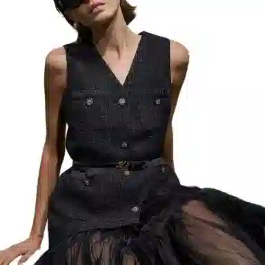 KARL LAGERFELD FW25 V