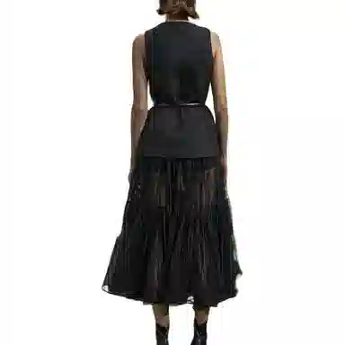 KARL LAGERFELD FW25 V