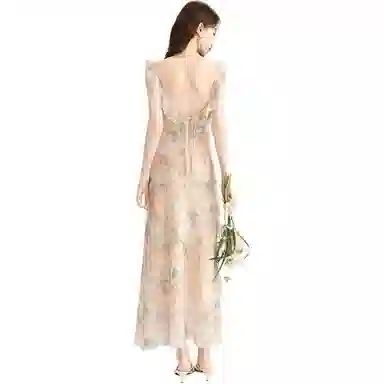 莫代尔 荷叶边开叉不规则高级感收腰方领长裙子无袖连衣裙 女款 卡其色