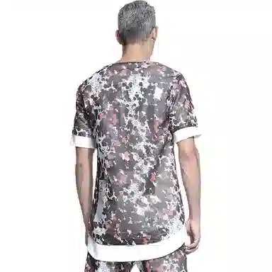 NORVINCY T