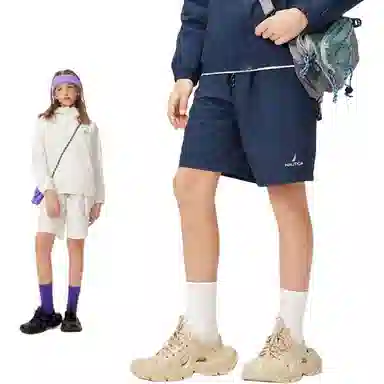 NAUTICA
