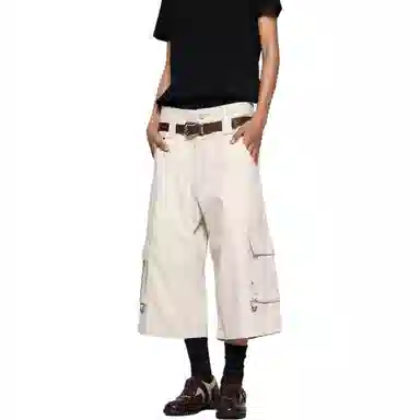 M JEANS STUDIOS 7