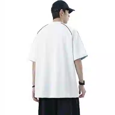 Sanrio x CINNAMOROLL T