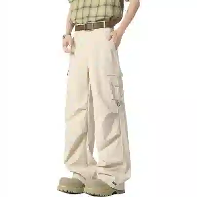 maxim's de paris vibe