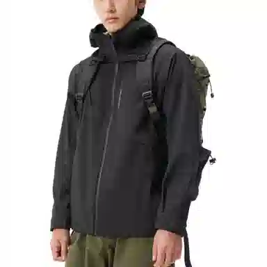探路者  纯色连帽拉链户外  防风耐磨保暖冲锋衣 男款 黑色