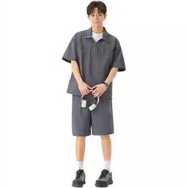 哲源 美式高街潮流翻领半开拉链设计速干冰感套头短袖宽松直筒透气百搭通勤五分裤休闲运动套装 男女同款