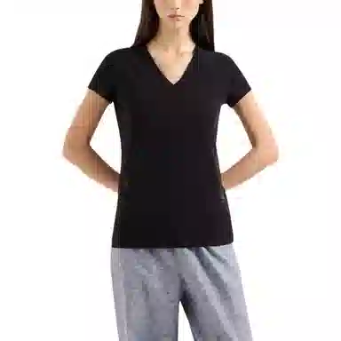 ARMANI EXCHANGEAE V T