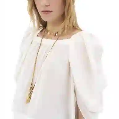 Chloe
