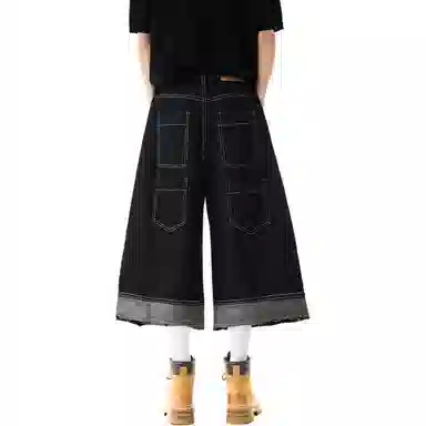 URBAN AUTHENTIC