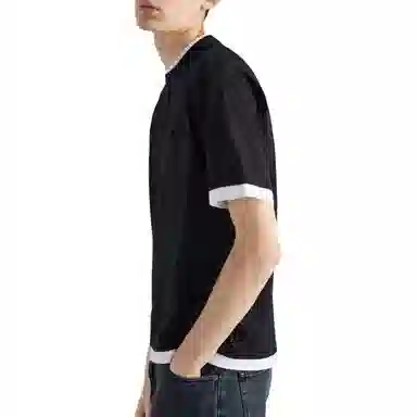 PRADA T