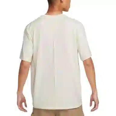 Nike T