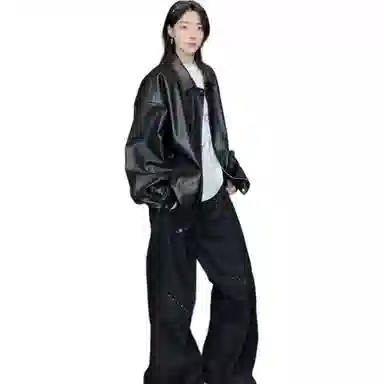 宝米卡 美拉德纯色翻领机车外套休闲春秋潮皮衣 男女同款