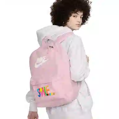 Nike Heritage Logo