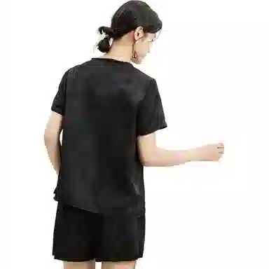 JINJU T