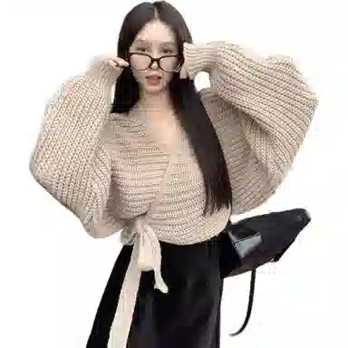 V