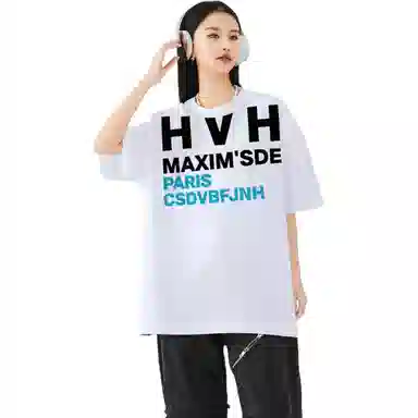 maxim's de paris logoT