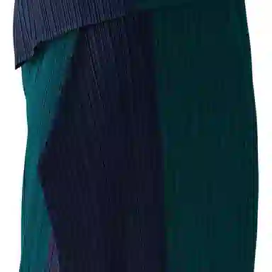 PLEATS PLEASE ISSEY MIYAKE