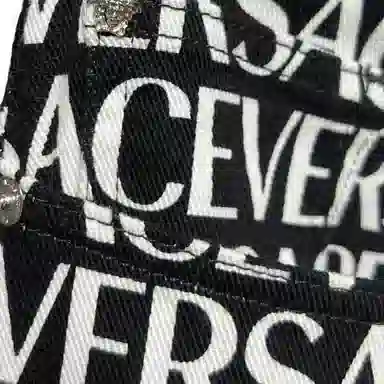 VERSACE FW24 Logo