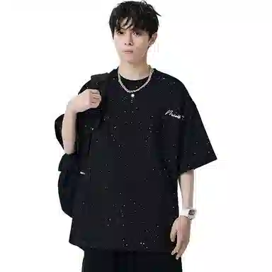 maxim's de paris logoT