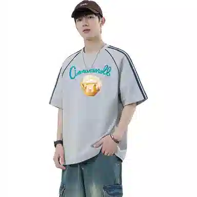 Sanrio x CINNAMOROLL T