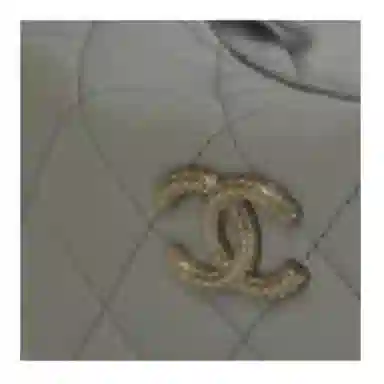 CHANEL 25A C Logo