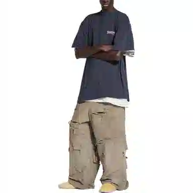 Balenciaga T