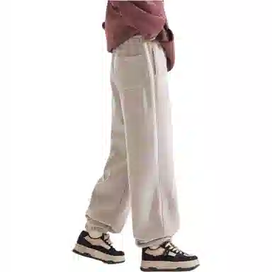 AW24