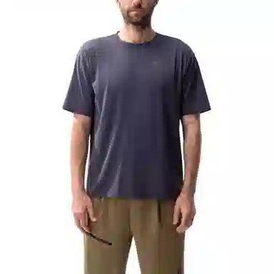 HELLY HANSEN T