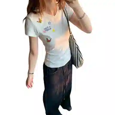 LAKESI v T