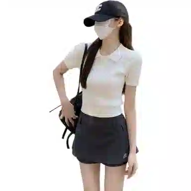 LAKESI T