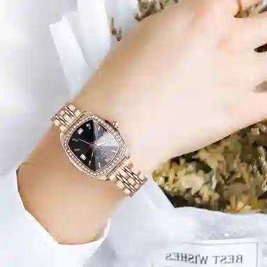 HARRY WILLIAMS Pyramid