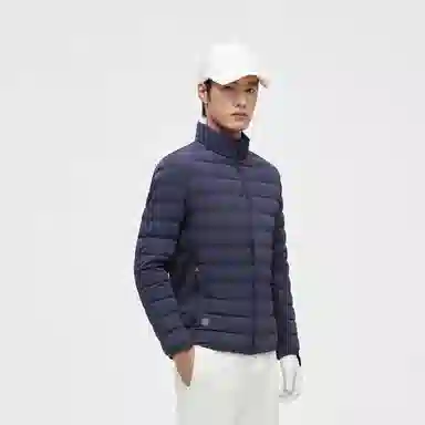 波司登 新款时尚户外轻薄都市羽绒服 男款