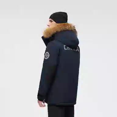 800