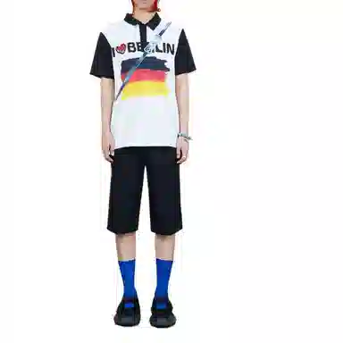 THE MUSEUM VISITOR T