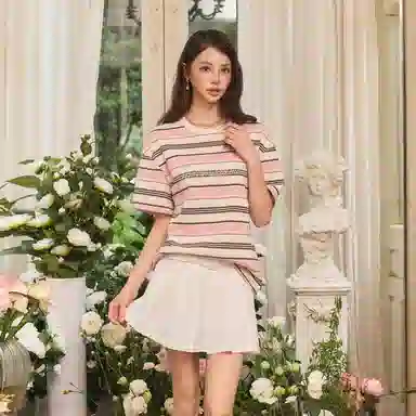 Three Quarters logo T