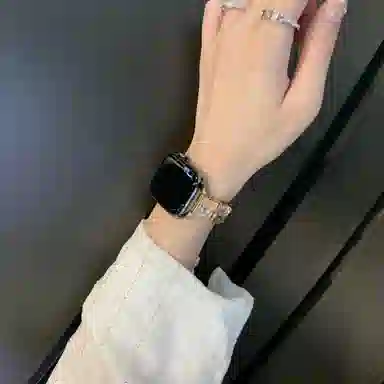 AppleWatch S10s987654321