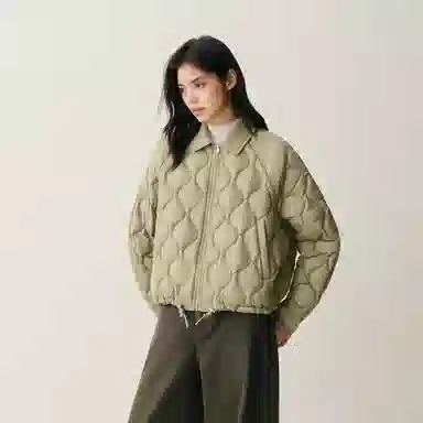 太平鸟 小葫芦简约轻薄宽松白鸭绒外套羽绒服 女款