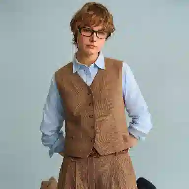 Teenie Weenie V