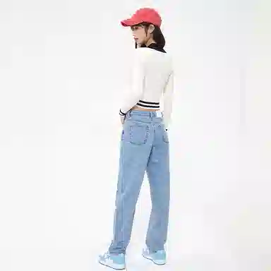 美特斯邦威 字母翻领时尚短款内搭针织衫 女款