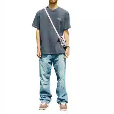 THE MUSEUM VISITOR 23 SUMMER T