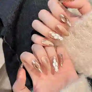 凡泽 美杜莎显白  穿戴甲 杏仁中梯尖型香槟色跳色 纯欲
