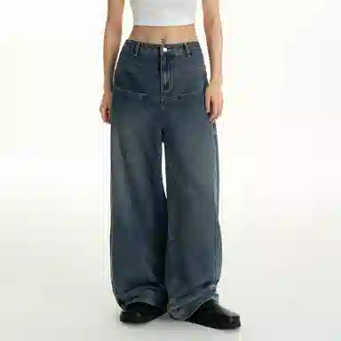 TGNS Vintage Loose Fit Jeans