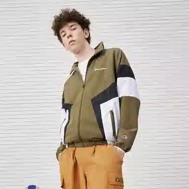 Champion FW22 Men's Sports Logo