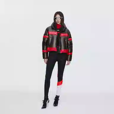 波司登 宽松舒适简约立领短款条纹面包服羽绒服 女款