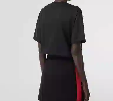 Burberry Embroidered Logo T-shirt T