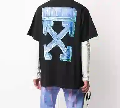 OFF-WHITE T